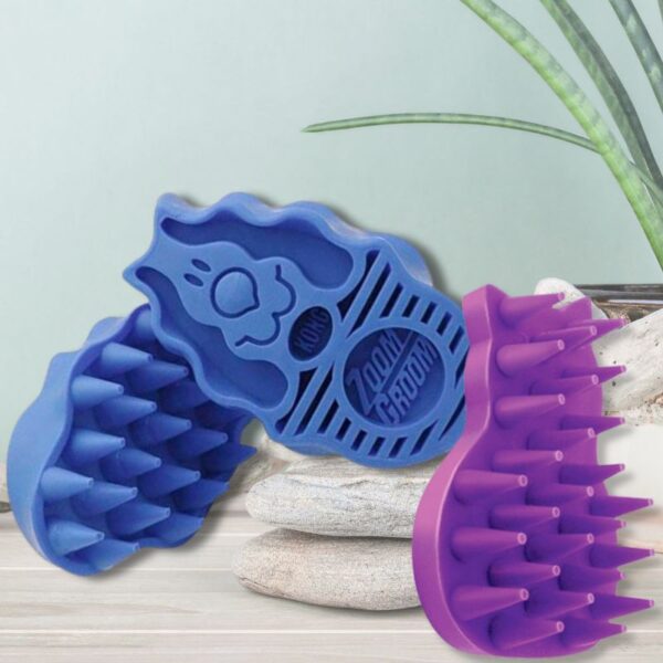 Manopla de Goma para Perros y Gatos Kong Zoomgroom